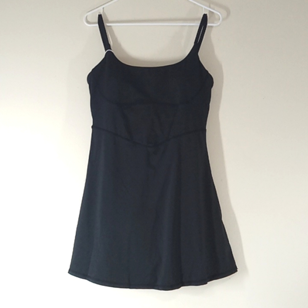 New HALARA THAT TIKTOK BRAND DRESS Women MEDIUM BLACK Short Exercise zz